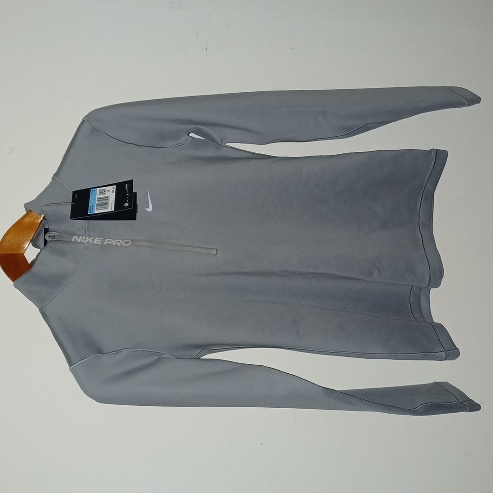Nike Pro